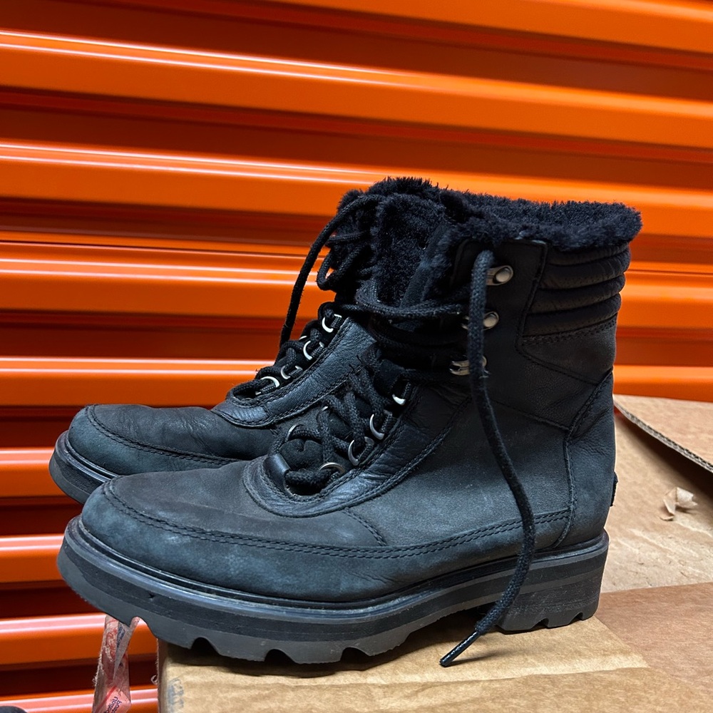 Sorel Black Men's Fur-Lined Boots